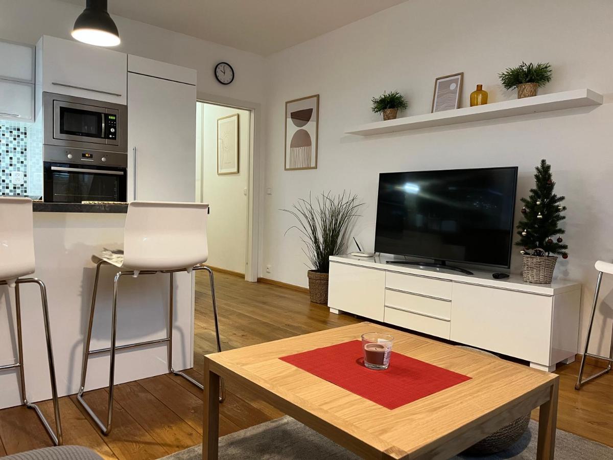 Apartman Pod Horama Apartment Jilemnice Bagian luar foto